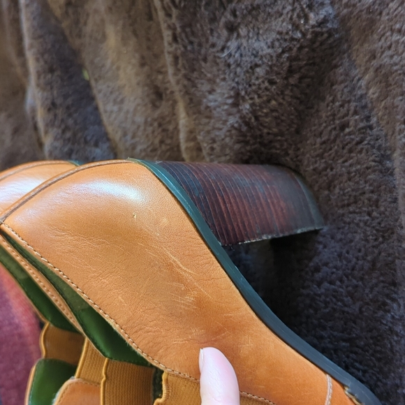 Tommy Hilfiger Size 6M Cognac 3 inch Block Heel Leather Booties - Picture 10 of 11